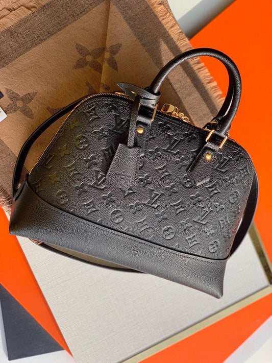 Louis Vuitton Luxury Bags 1764
