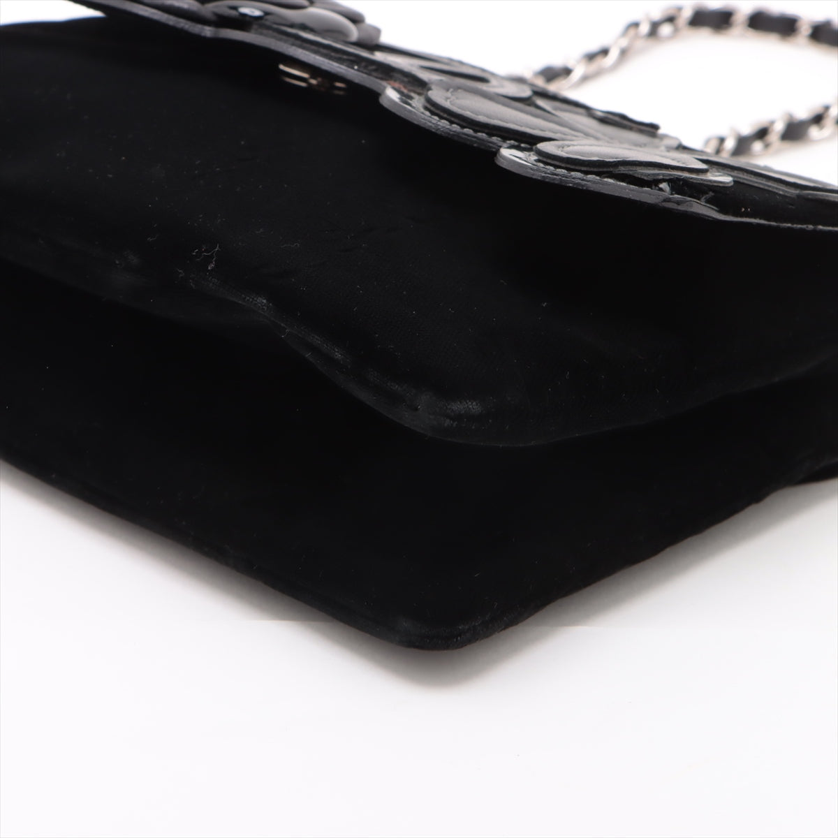 Chanel Shoulder Bag - Almora Bags
