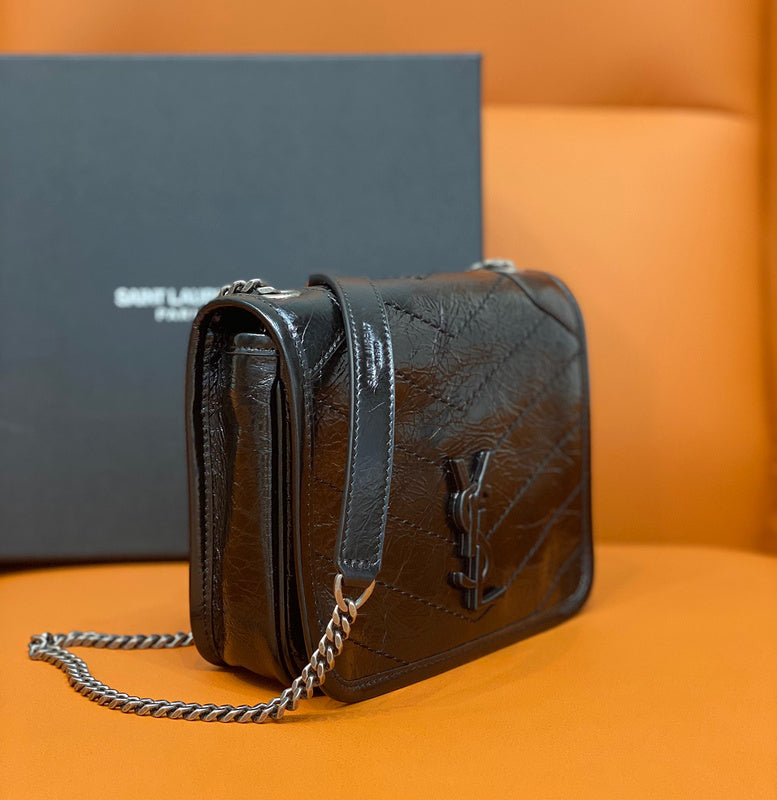 Yves Saint Laurent - Bags - 323