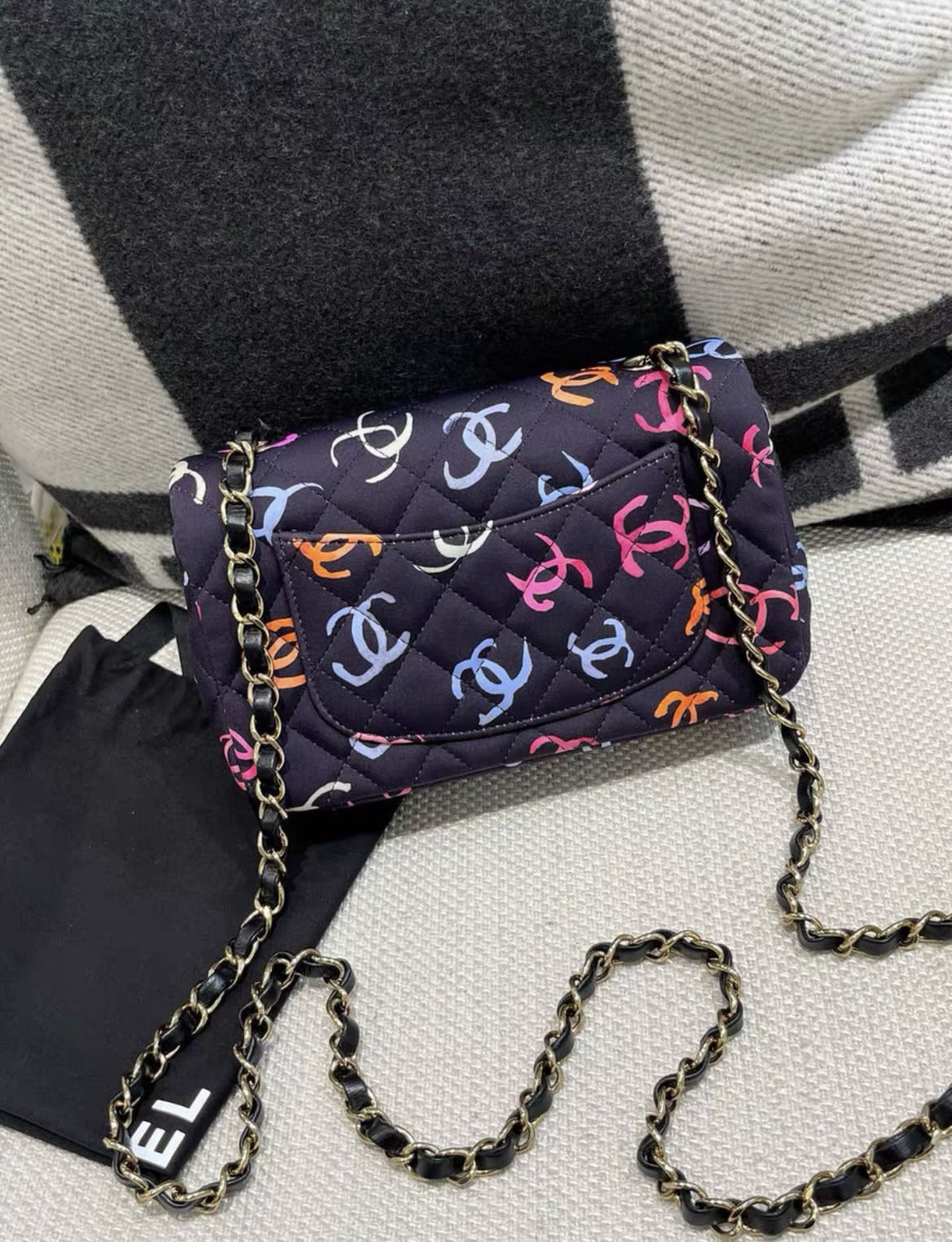 Chanel Shoulder Bag - Rovelle Bags