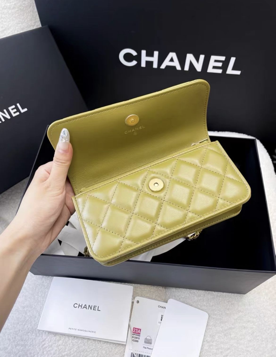 Chanel Handbag - Rovelle Bags