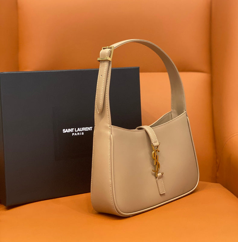 Yves Saint Laurent - Bags - 238
