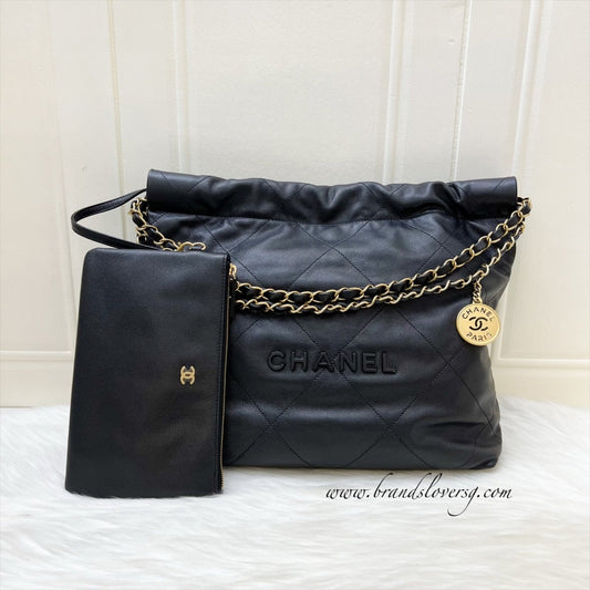Chanel 22 Small Hobo Handbag - Rovelle Bags