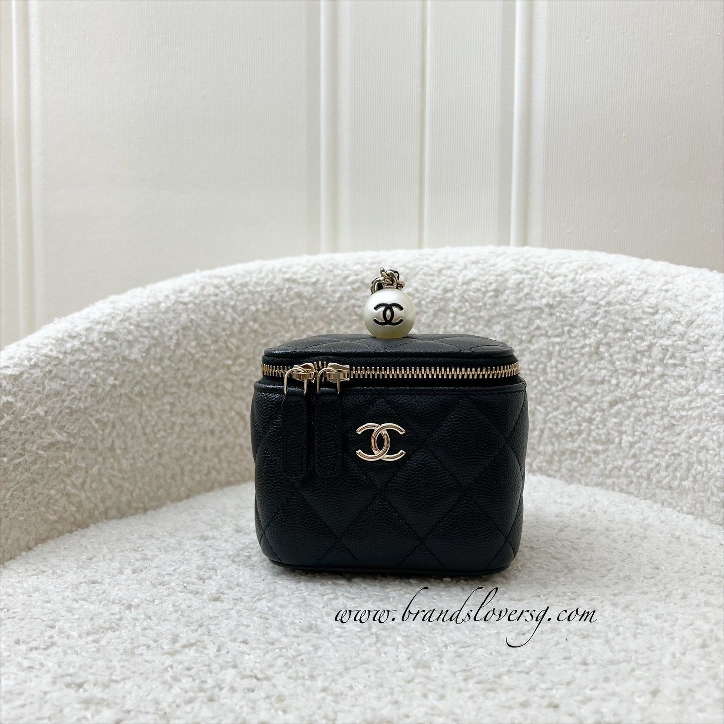 Chanel Mini Cube Clutch with Chain Clutch Bag - Rovelle Bags