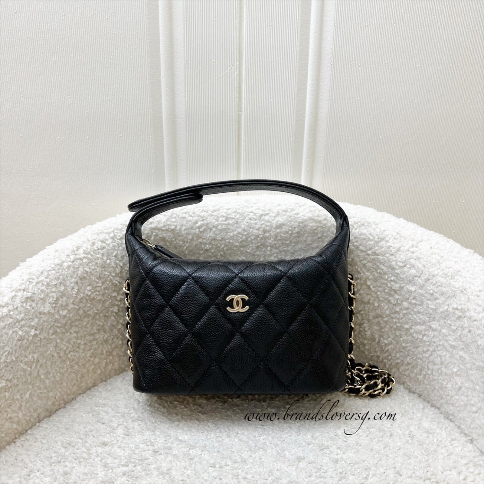 Chanel 25C Quilted Hobo Clutch on Shoulder Bag - Rovelle Bags