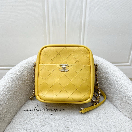 Chanel 19C Casual Trip North South Camera Bag - Rovelle Bags