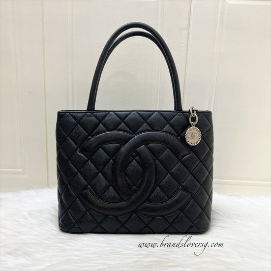 Chanel Medallion Tote in Black Caviar Tote Bag - Rovelle Bags