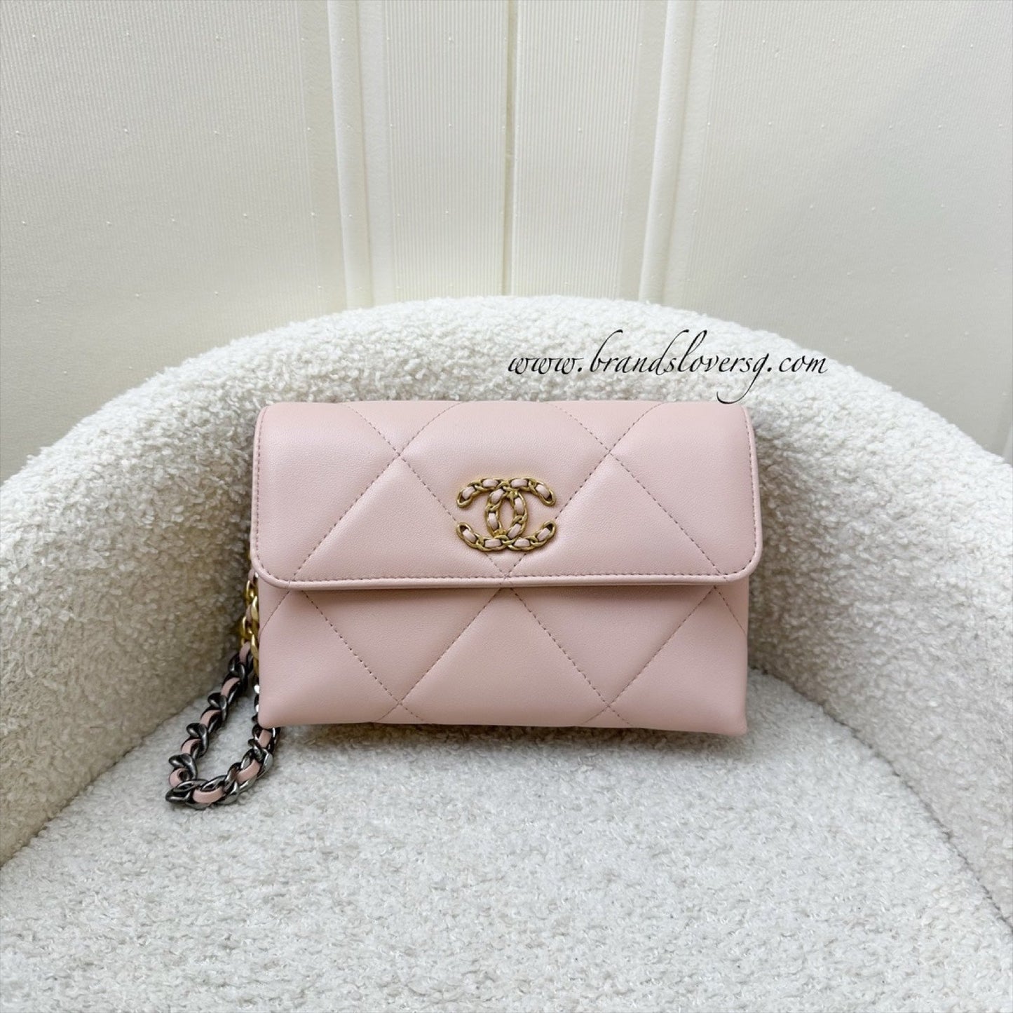 Chanel 19 Wristlet / Clutch in Clutch Bag - Rovelle Bags