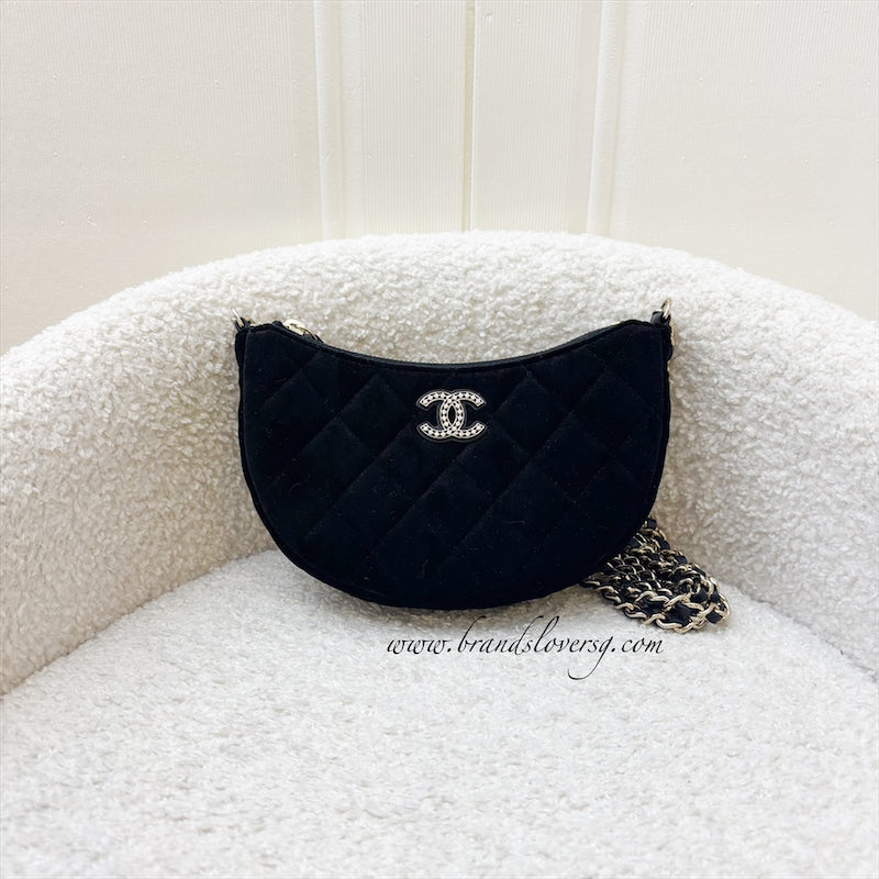 Chanel VIP Gift Crossbody Crossbody Bag - Rovelle Bags