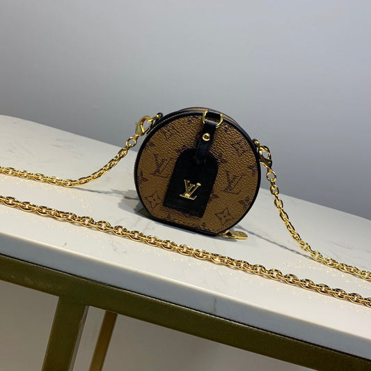 Louis Vuitton Luxury Bags 1883