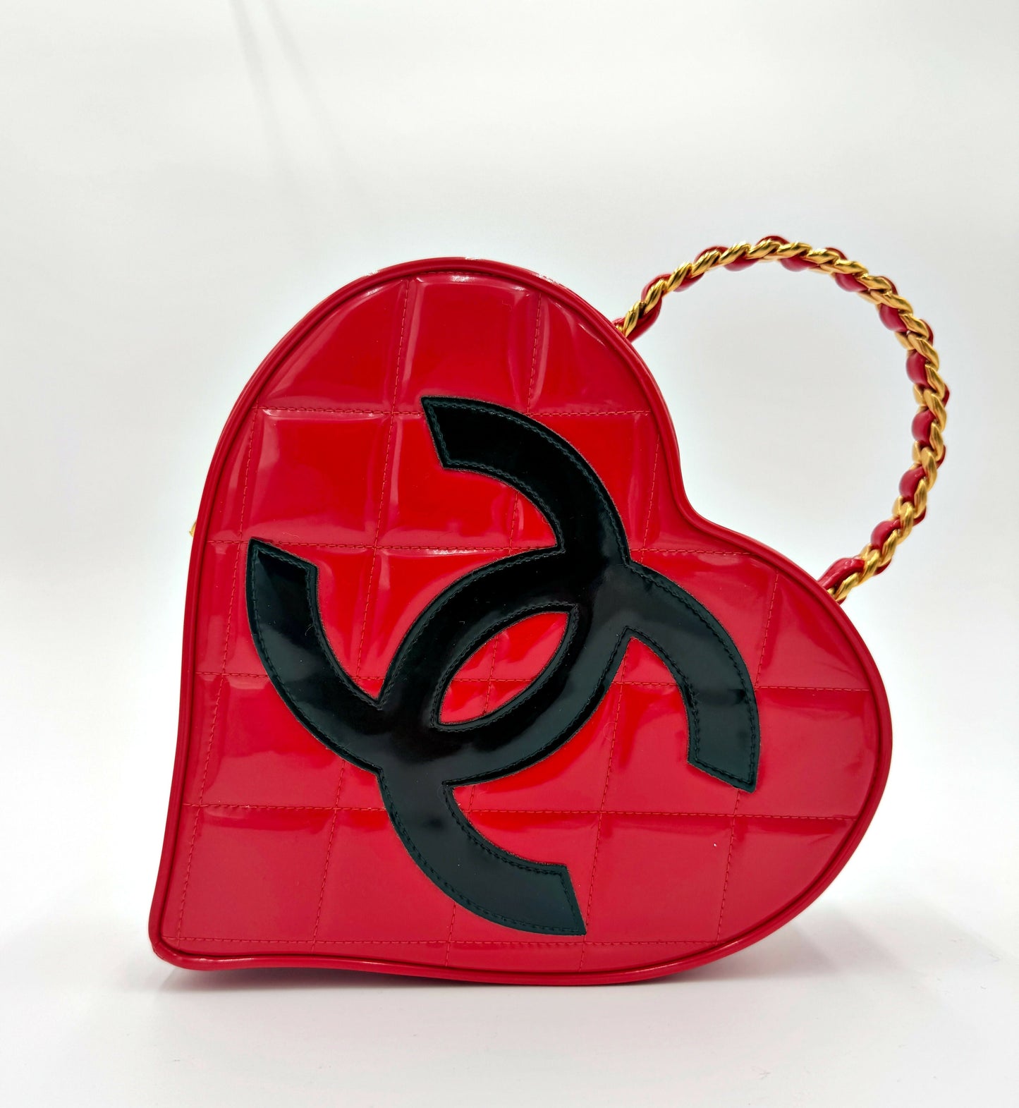 Chanel Chanel 19 Shoulder Bag - Rovelle Bags