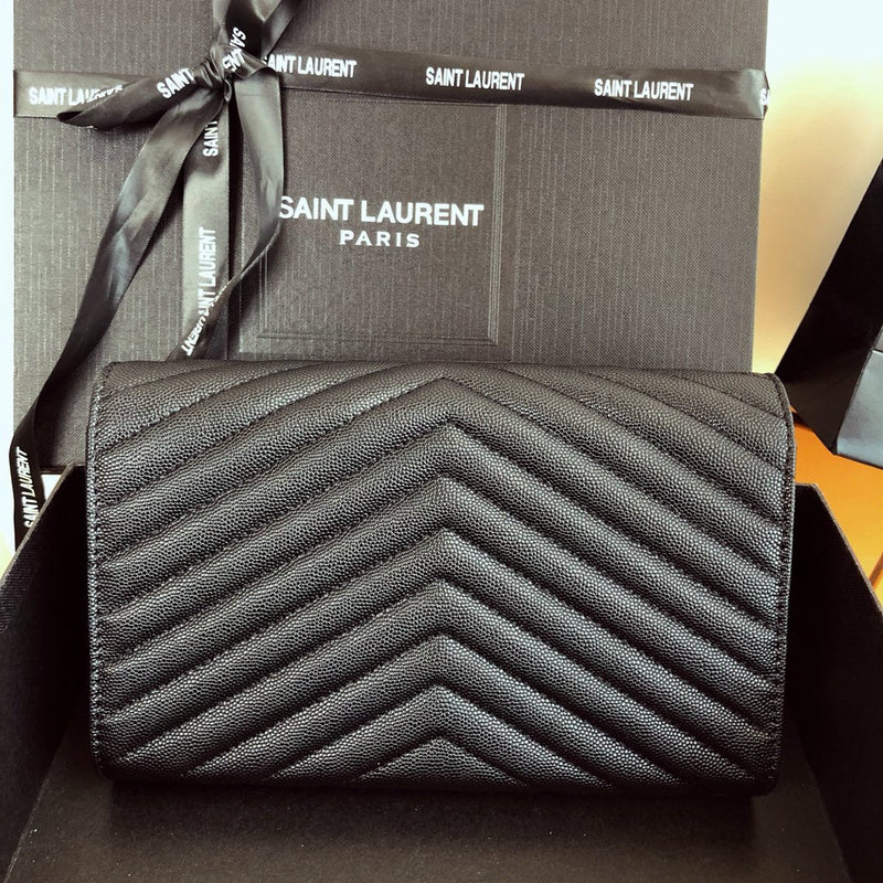 Yves Saint Laurent - Bags 088