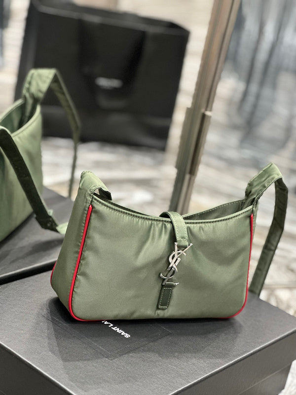 Yves Saint Laurent - Bags - 161