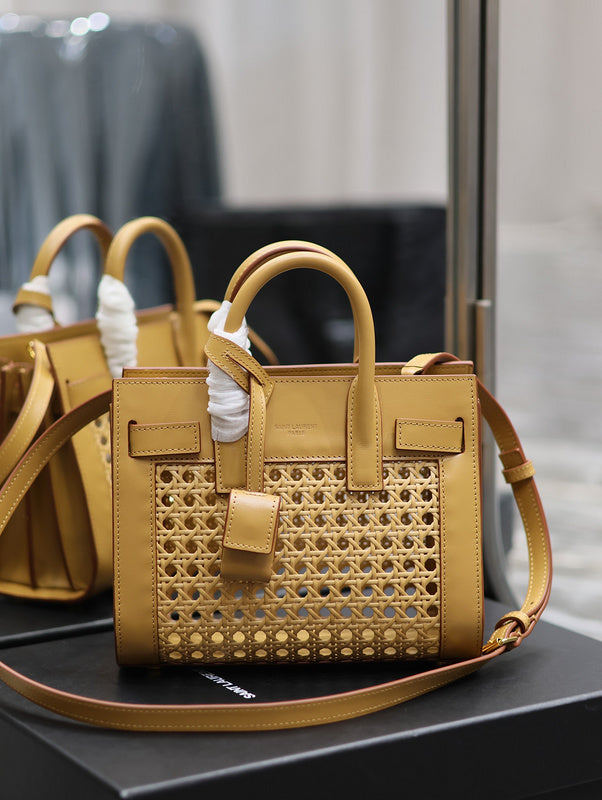 Yves Saint Laurent Boutique Polished Handbag