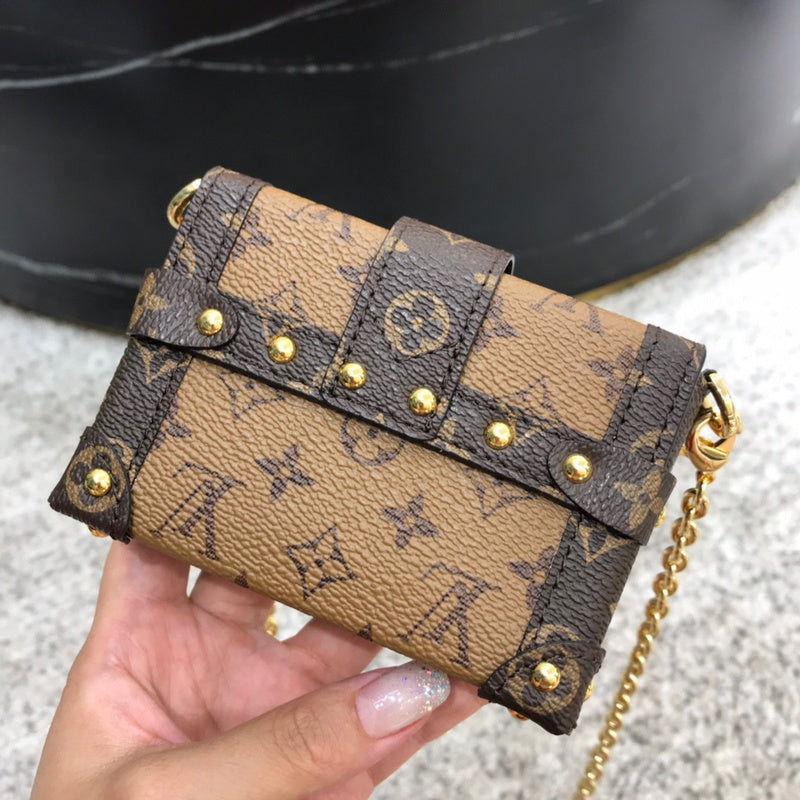 Louis Vuitton Luxury Bags 1815