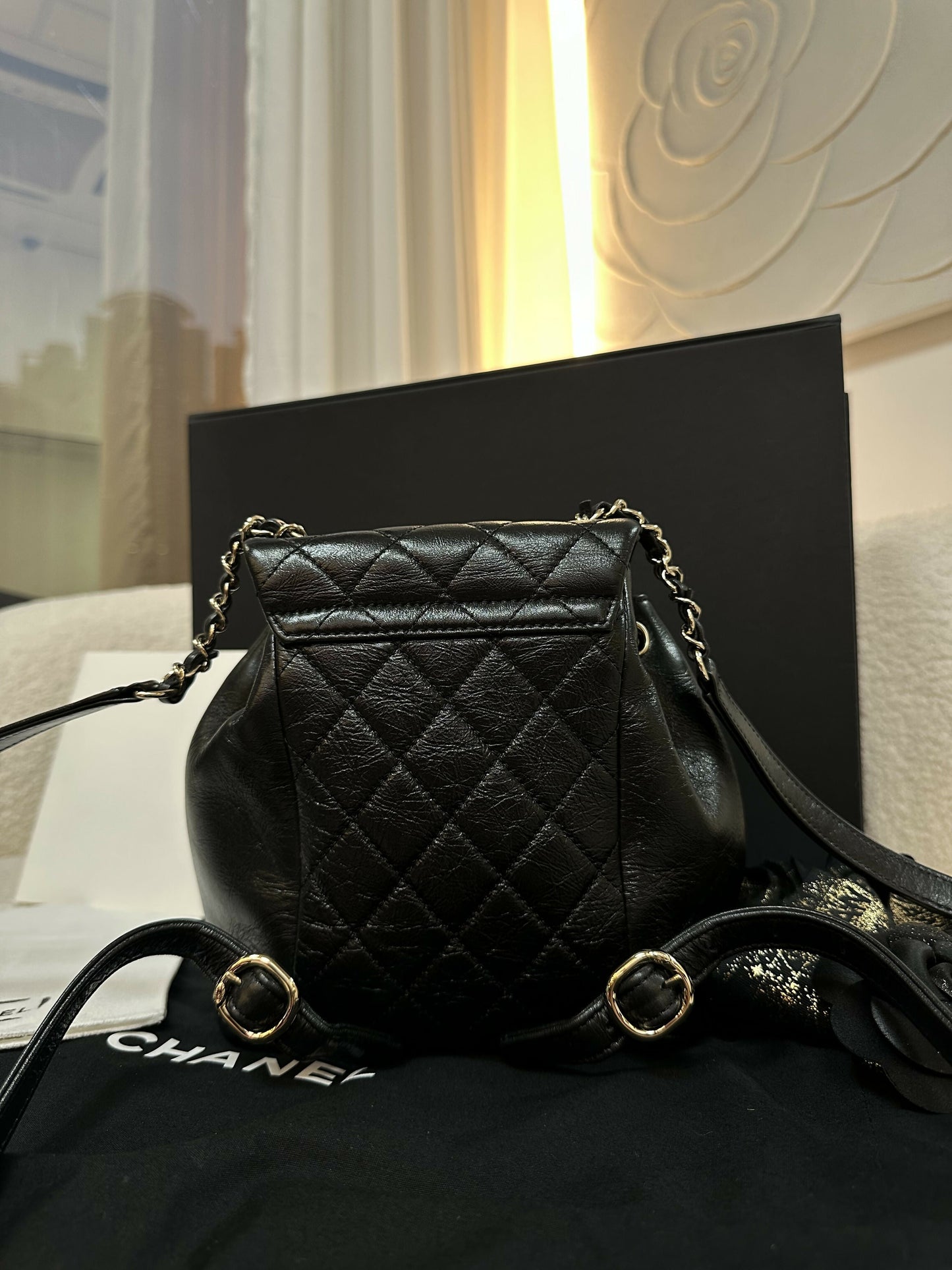 Chanel Chanel 22 Shoulder Bag - Rovelle Bags