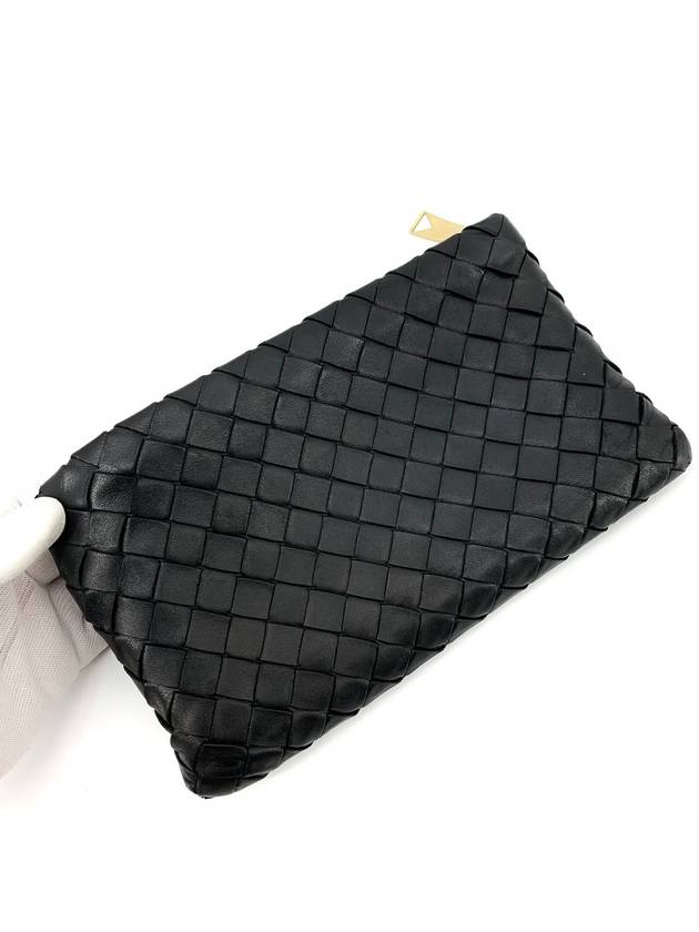 Bottega Veneta Pouch Shoulder Bag - Rovelle Bags