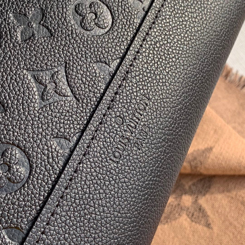 Louis Vuitton Luxury Bags 1766