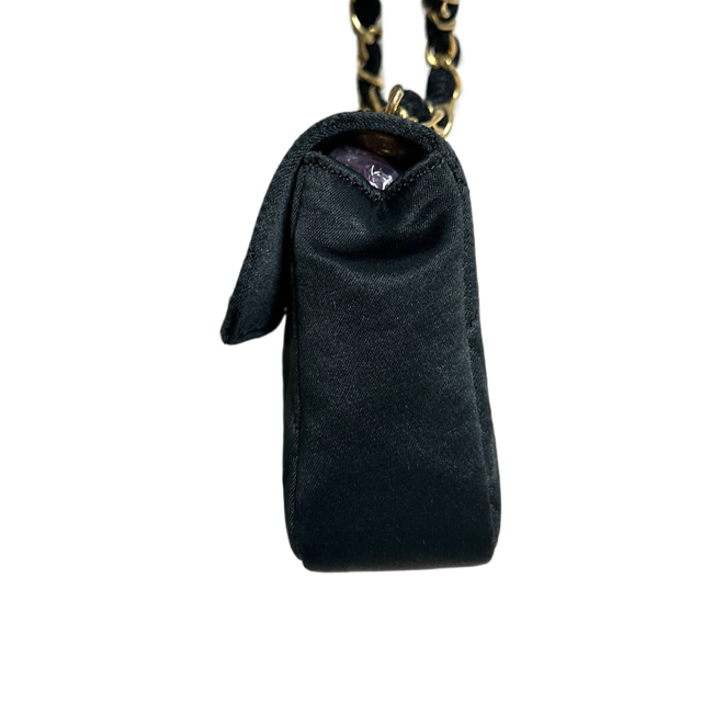 Chanel Chanel 19 Shoulder Bag - Rovelle Bags