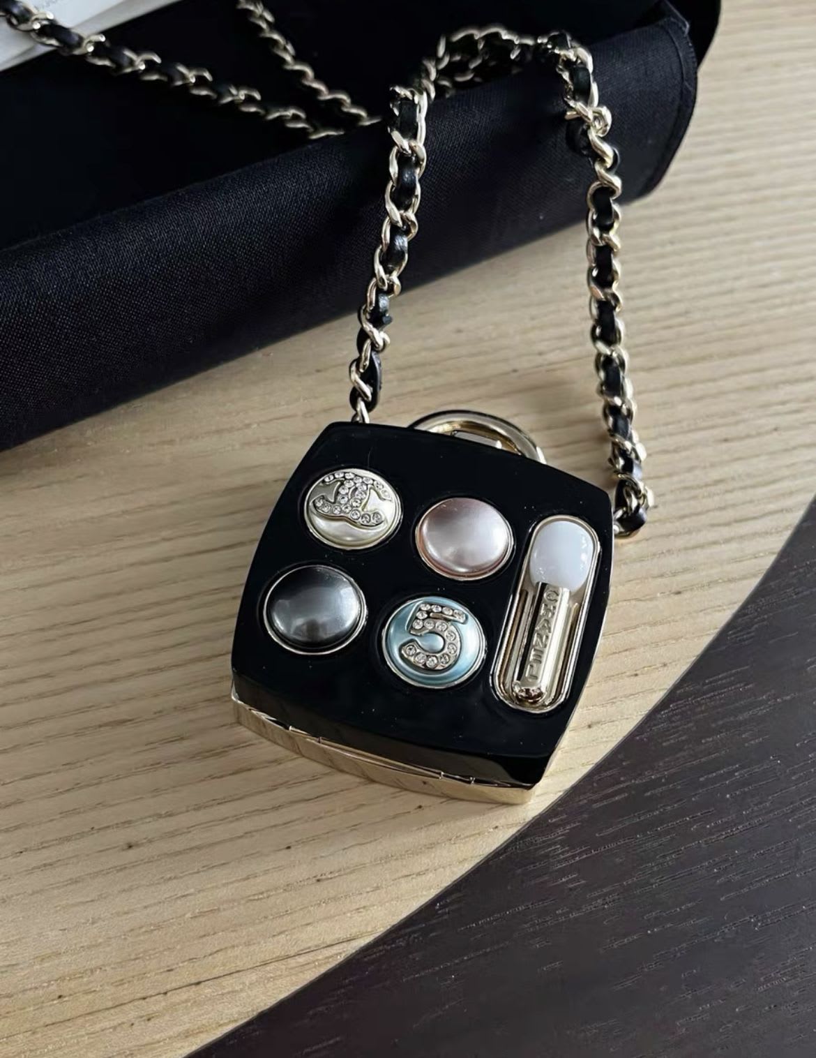 Chanel Handbag - Rovelle Bags