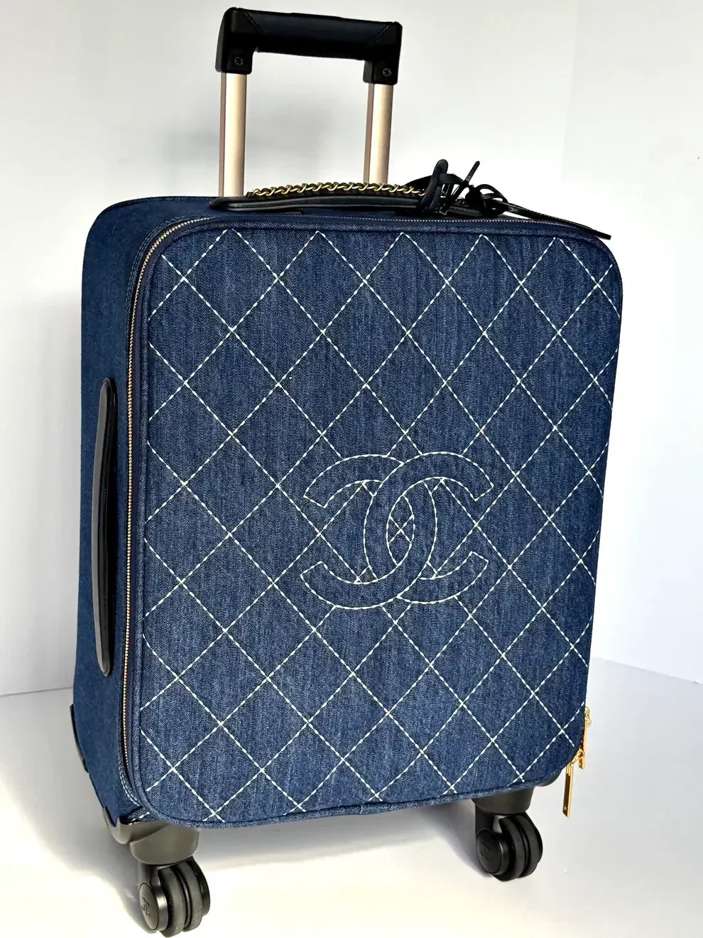 Chanel Handbag - Rovelle Bags
