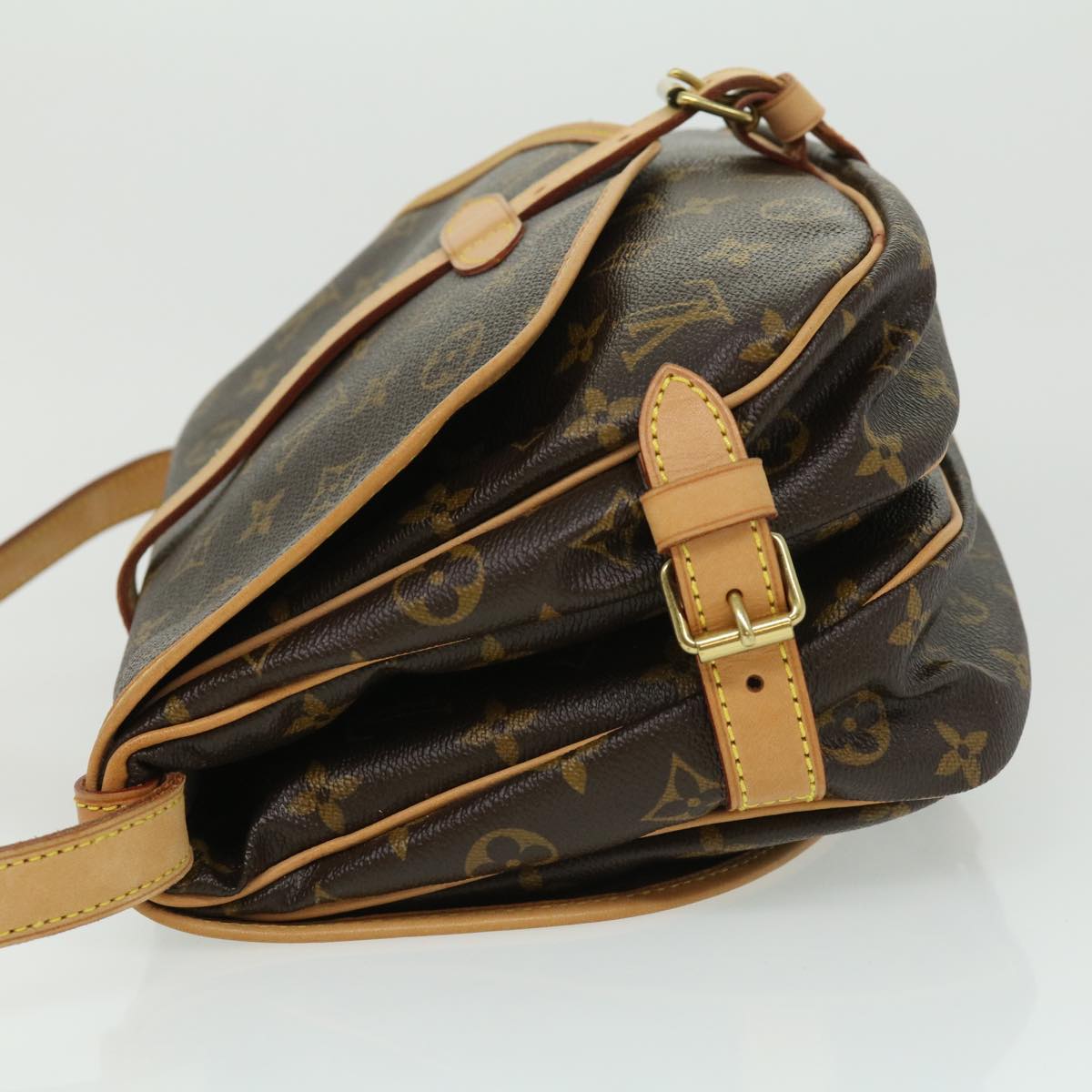 LOUIS VUITTON Monogram Saumur 35 Shoulder Bag M42254 LV Auth hs1380