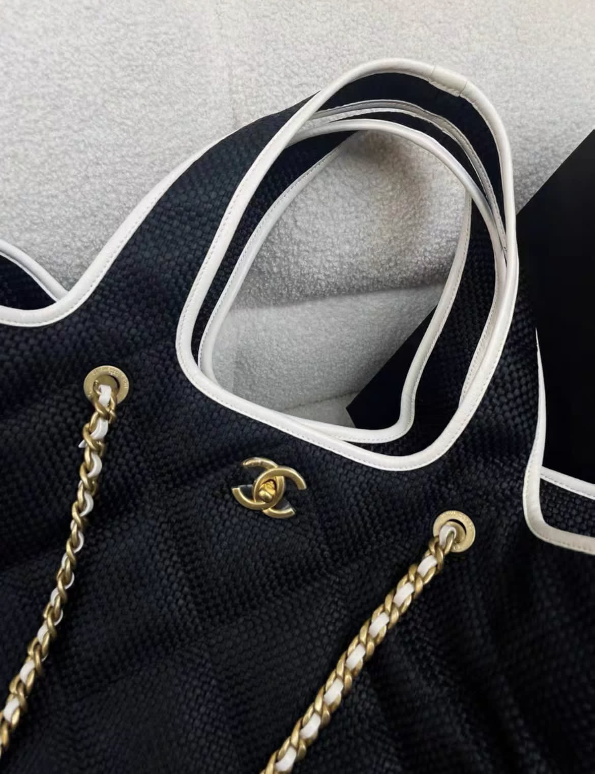 Chanel Shopping Tote Tote - Rovelle Bags