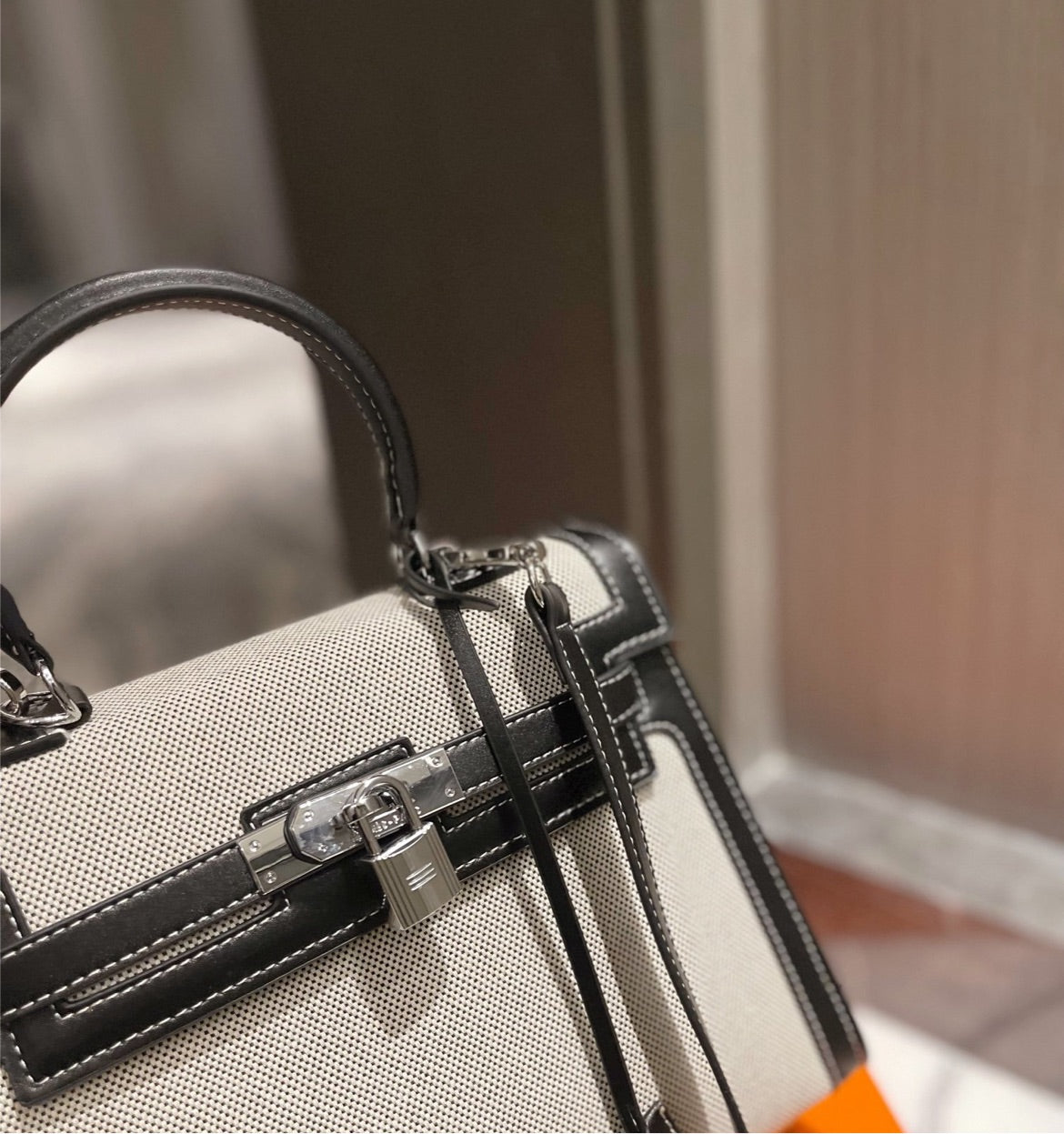 Hermès Handbag - Rovelle Bags