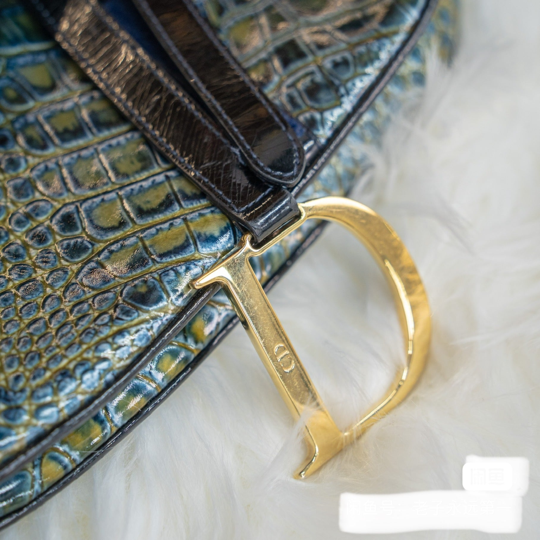 Dior Saddle Green Medium Crocodile embossed Leather Handbag