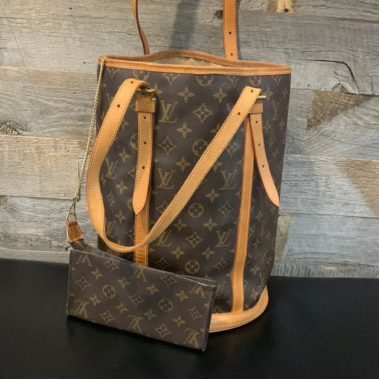 Louis Vuitton Monogram Bucket GM bag w Pouch
