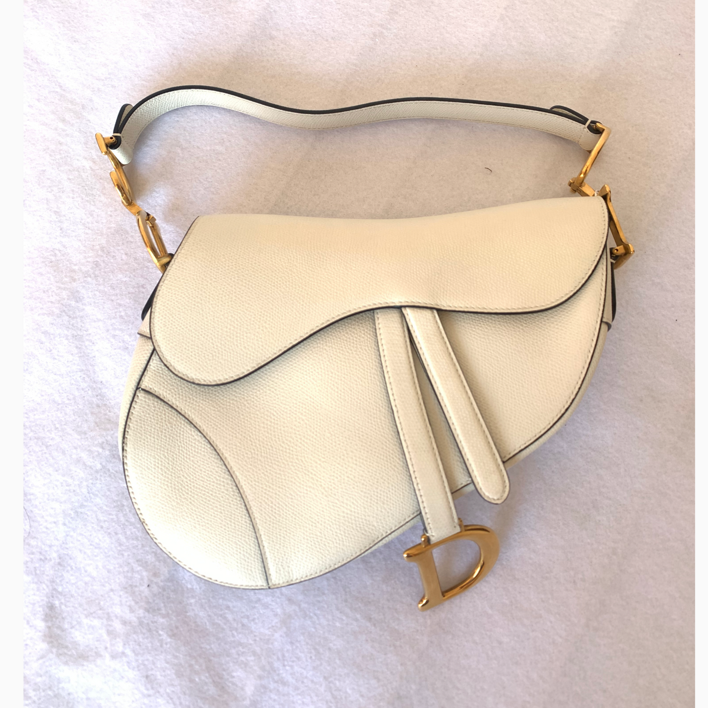 Dior Saddle White Medium Leather Handbag like new