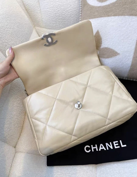 Chanel Shoulder Bag - Rovelle Bags