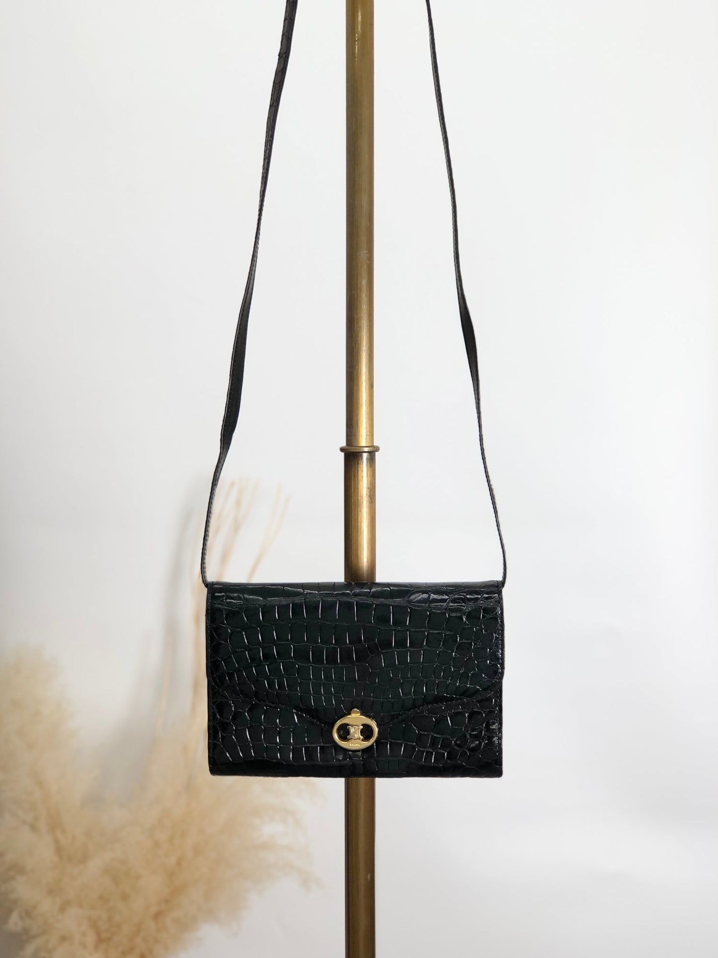 CELINE Triomphe Shoulder bag Black pedgvn