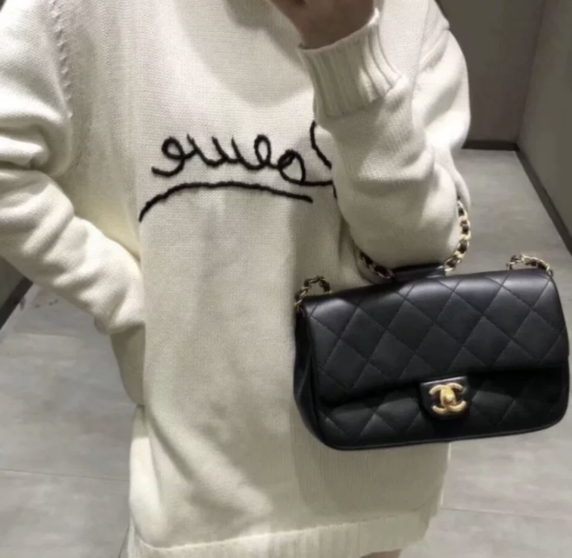 Chanel Shoulder Bag - Rovelle Bags