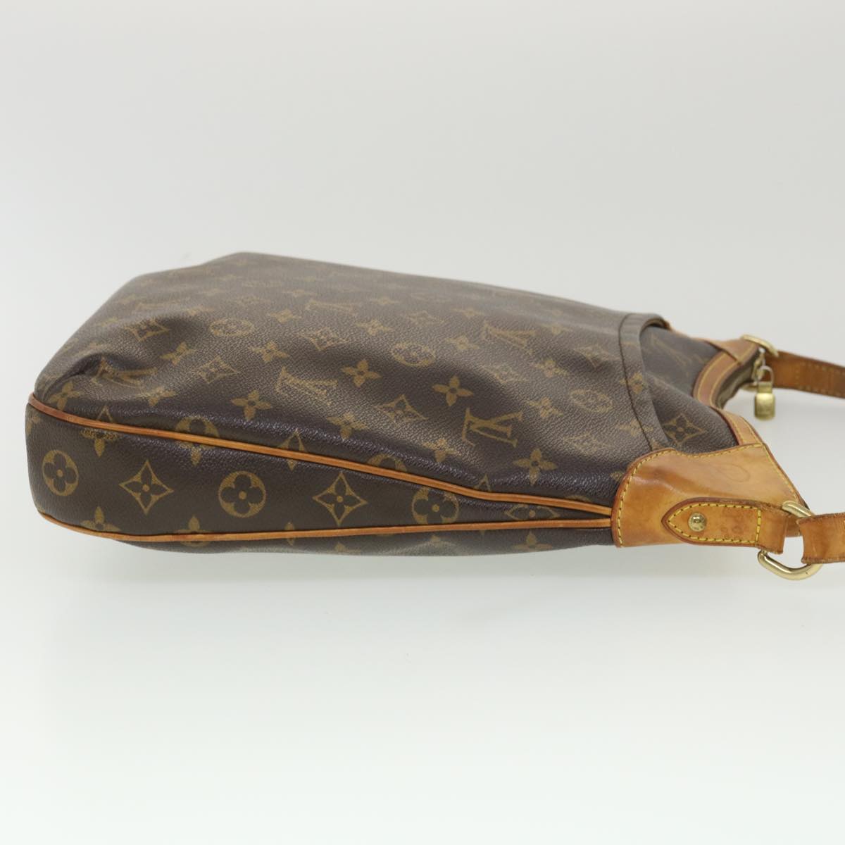 LOUIS VUITTON Monogram Odeon MM Shoulder Bag M56389 LV Auth ki2684