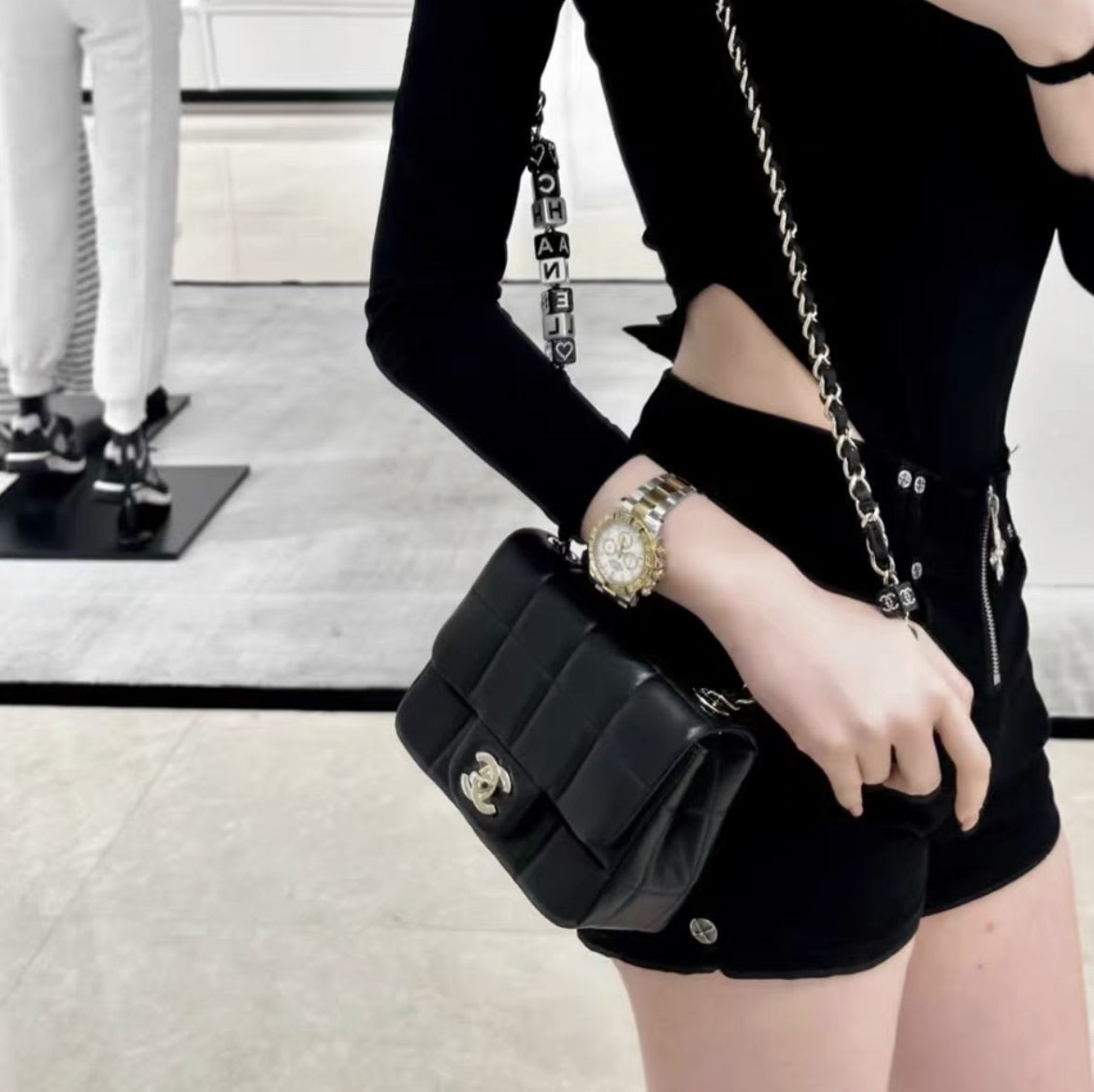 Chanel Handbag - Rovelle Bags