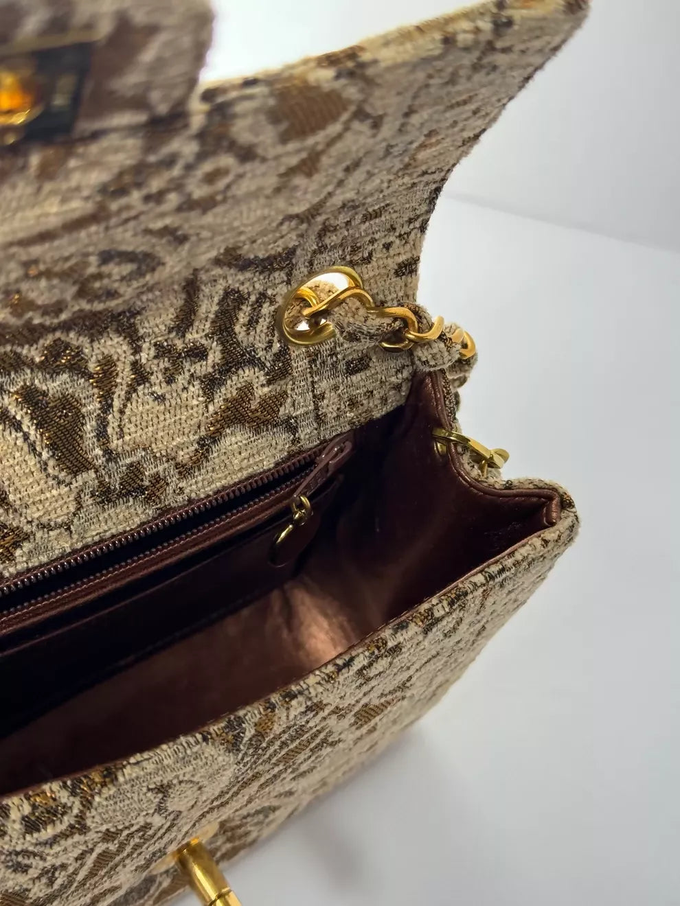 Chanel Chanel 19 Shoulder Bag - Rovelle Bags