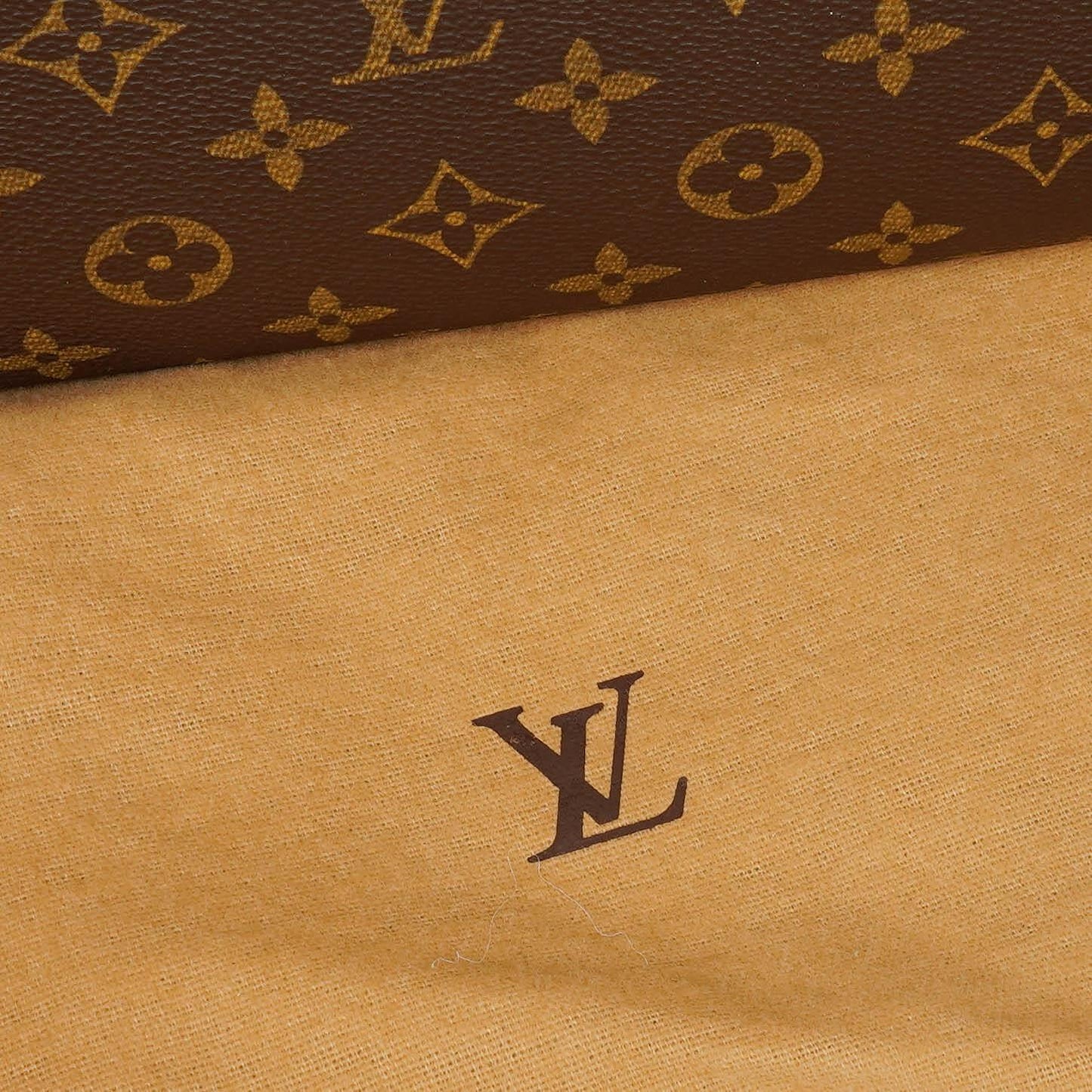 Louis Vuitton Alize 55 Monogram Coated Canvas Travel Bag