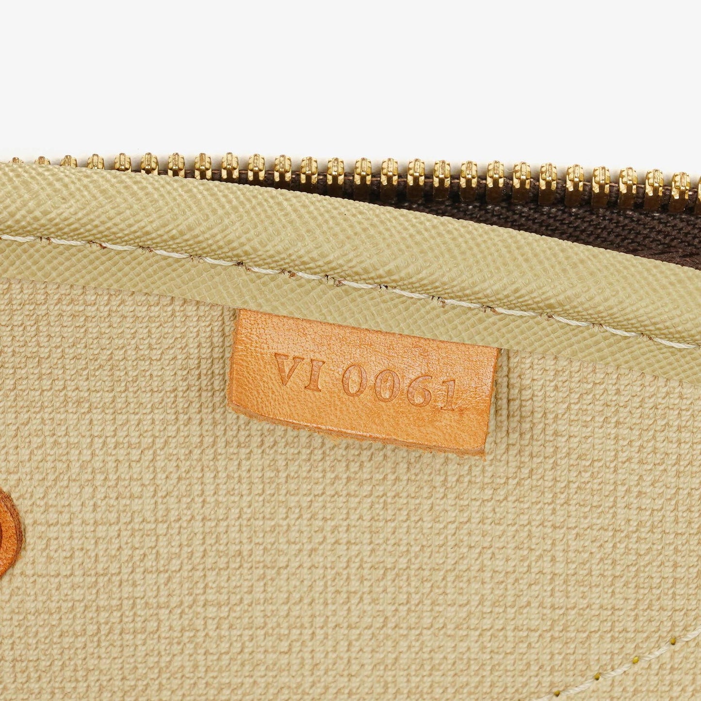 Louis Vuitton Alize 55 Monogram Coated Canvas Travel Bag