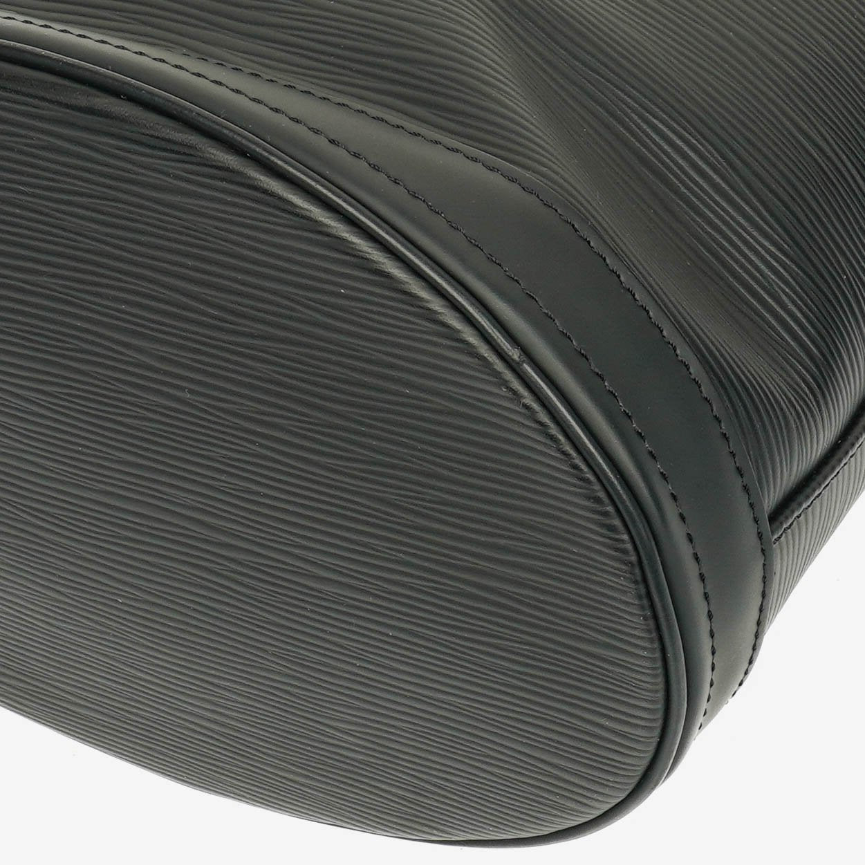 Louis Vuitton Black Epi Leather Petit Bucket Bag
