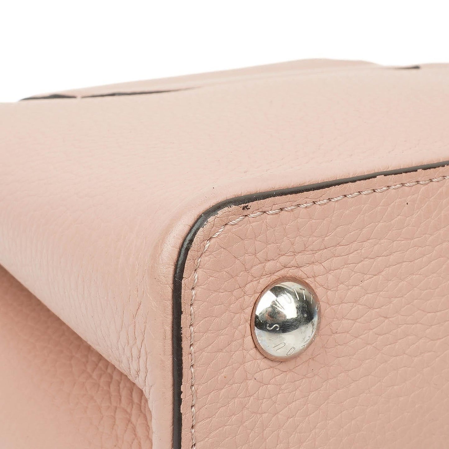Louis Vuitton Capucines MM Pink Leather Handbag