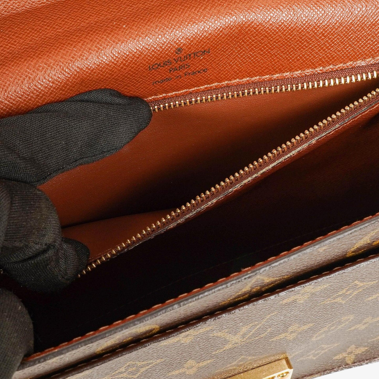 Louis Vuitton Monceau 28 Monogram Canvas Bag