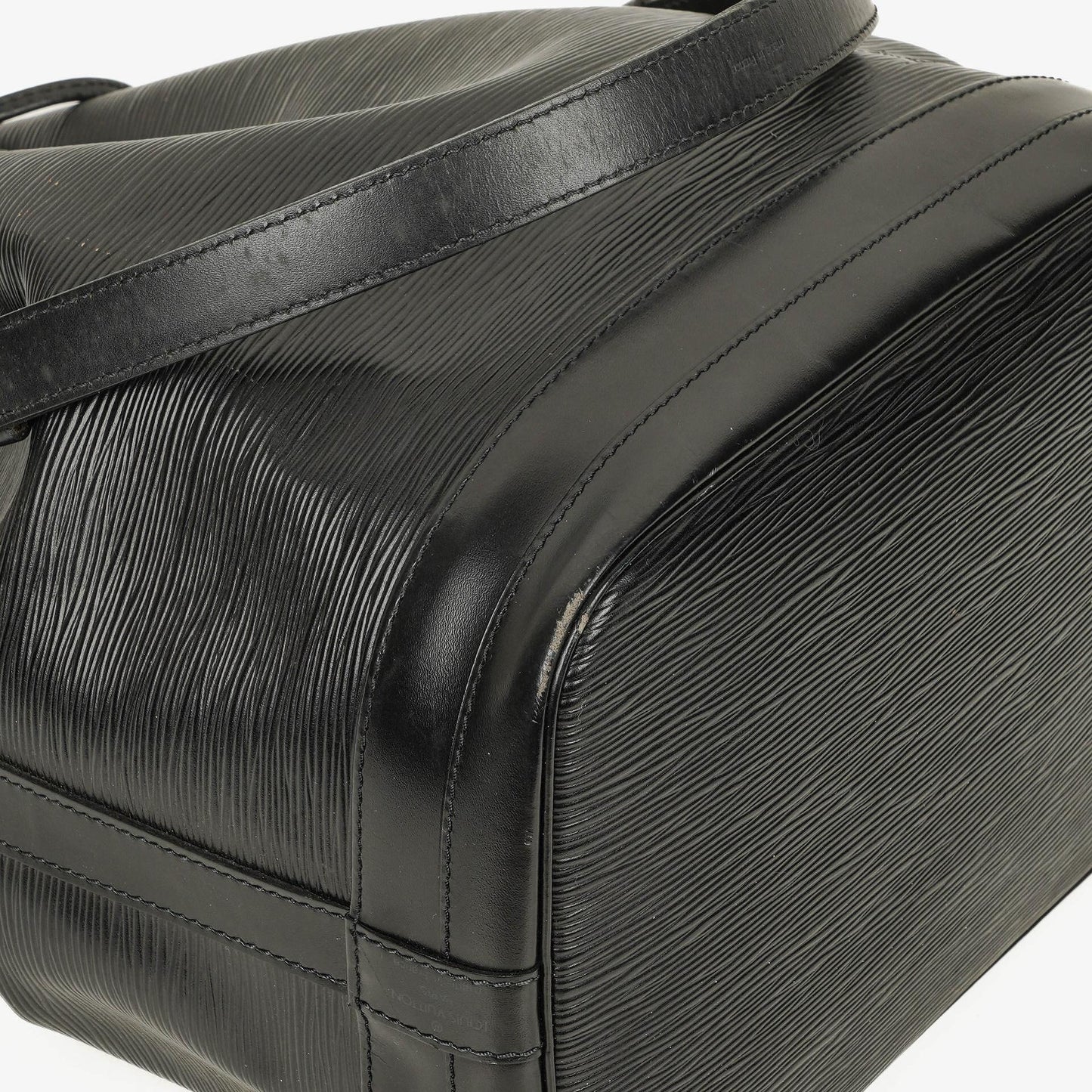 Louis Vuitton Noe Grande GM Black Epi Leather Shoulder Bag