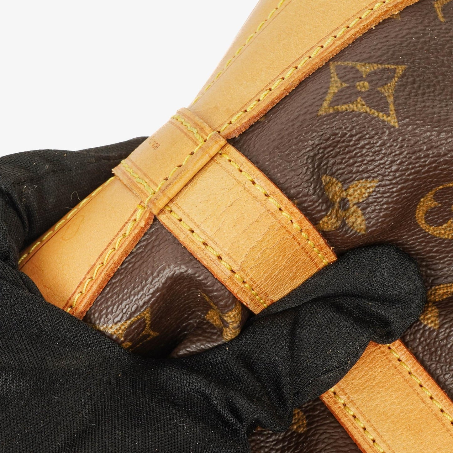 Louis Vuitton Noe Grande GM Monogram Canvas Shoulder Bag