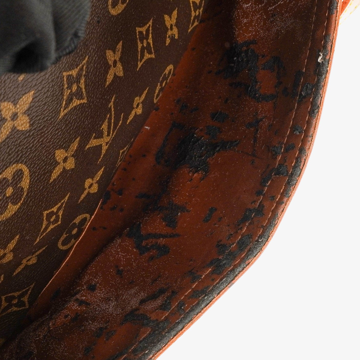 Louis Vuitton Trocadero 27 Monogram Canvas Bag