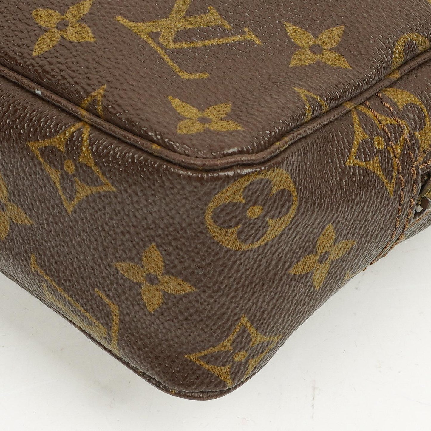 Louis Vuitton Trousse Toilette 23 Monogram Canvas Cosmetic Bag