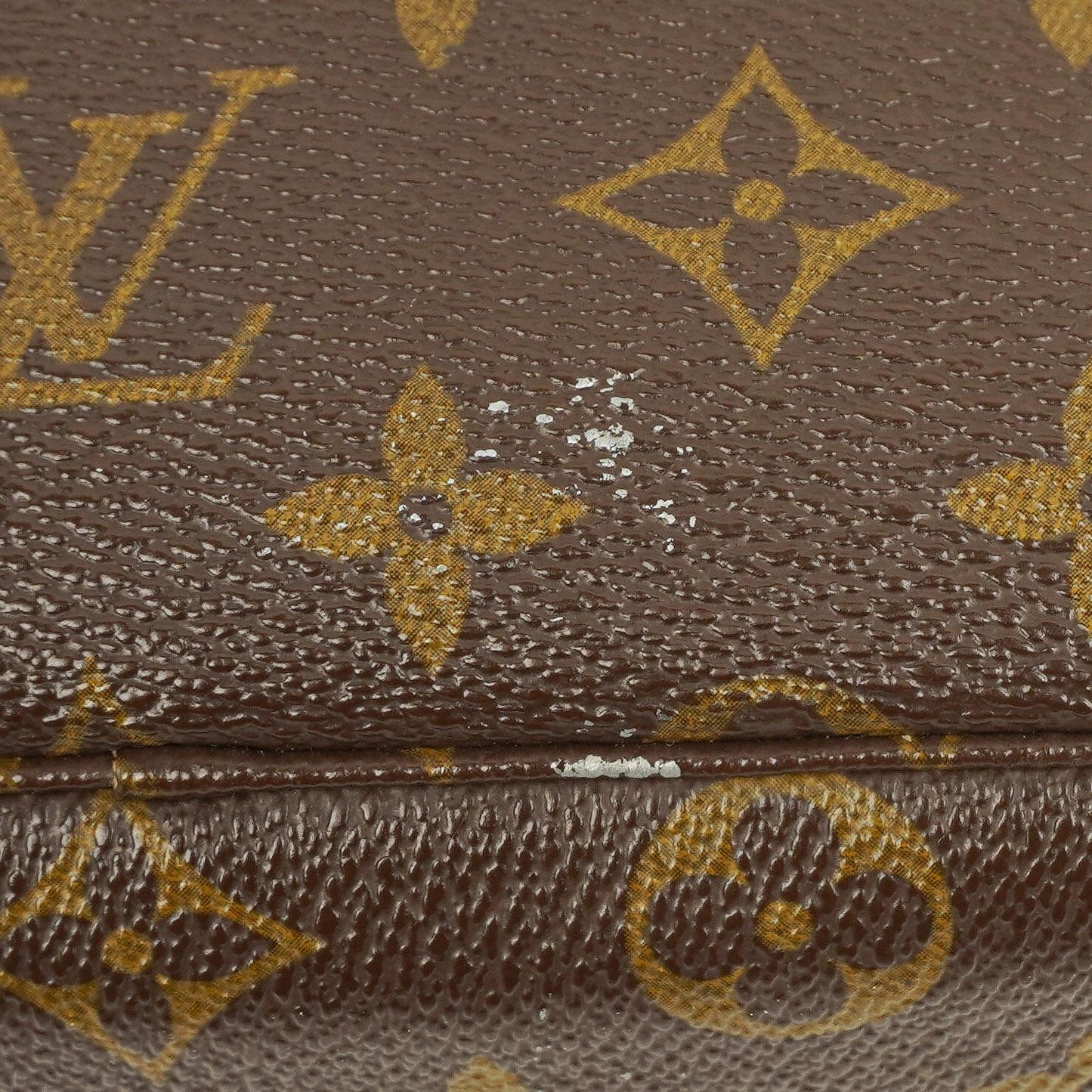 Louis Vuitton Trousse Toilette 23 Monogram Canvas Cosmetic Bag