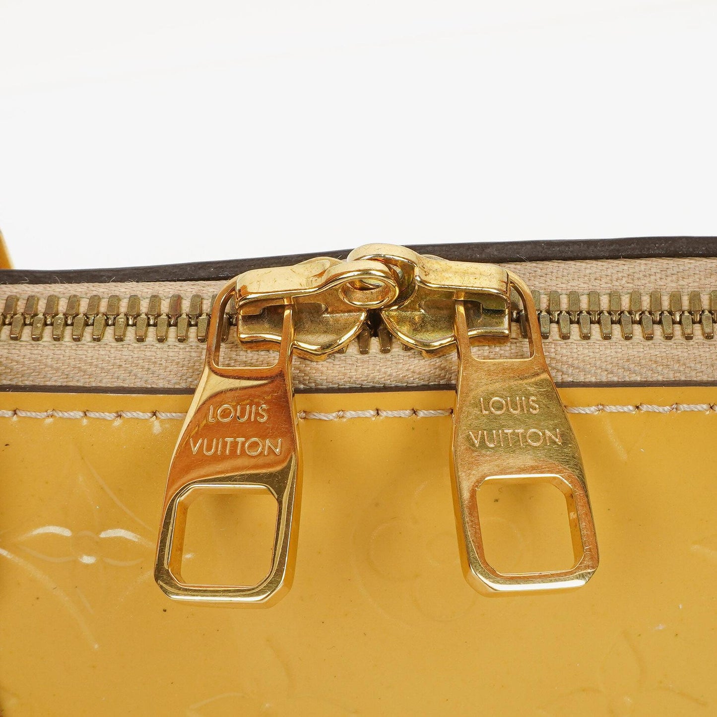 Louis Vuitton Vernis Montebello PM Handag