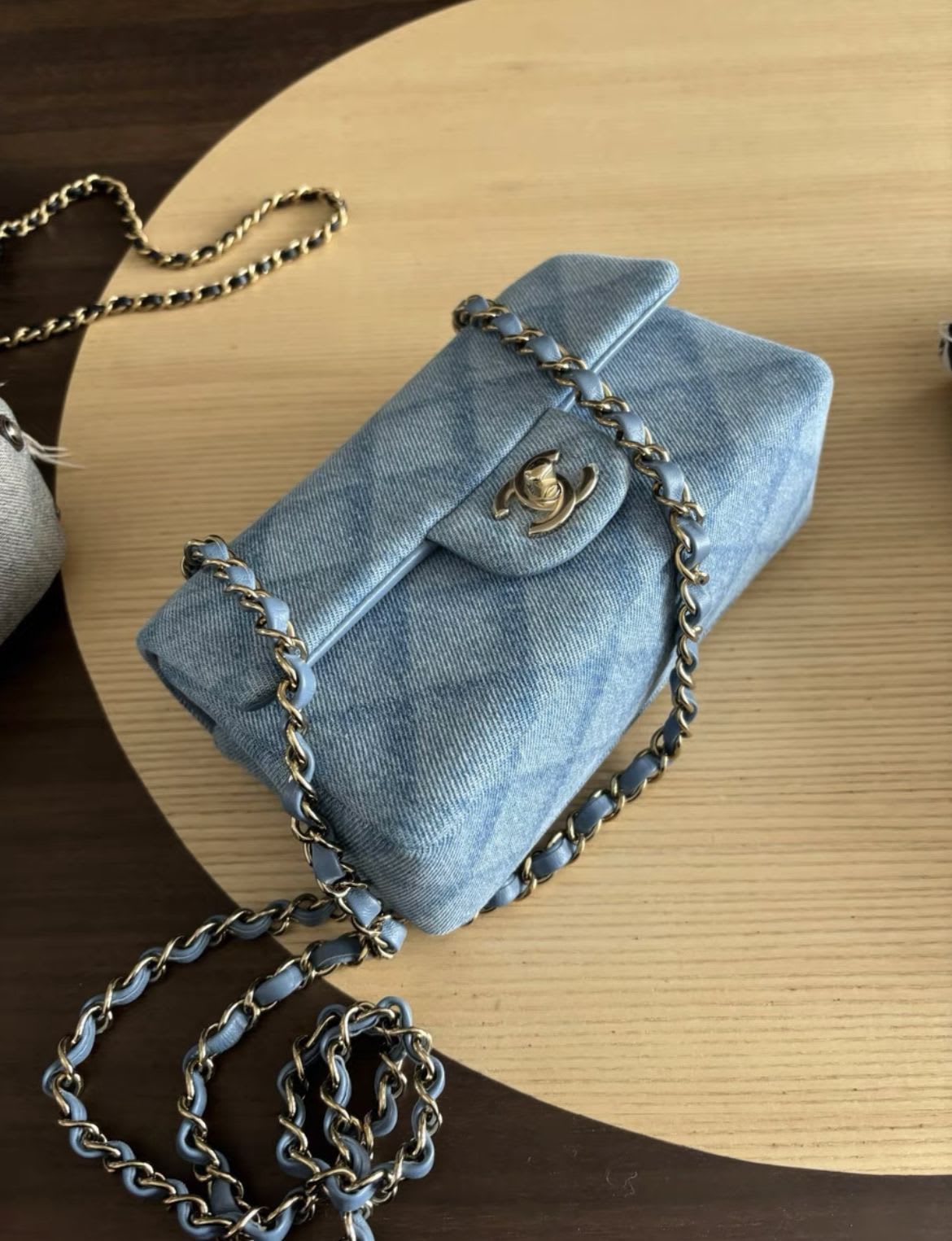 Chanel Chanel 22 Shoulder Bag - Rovelle Bags