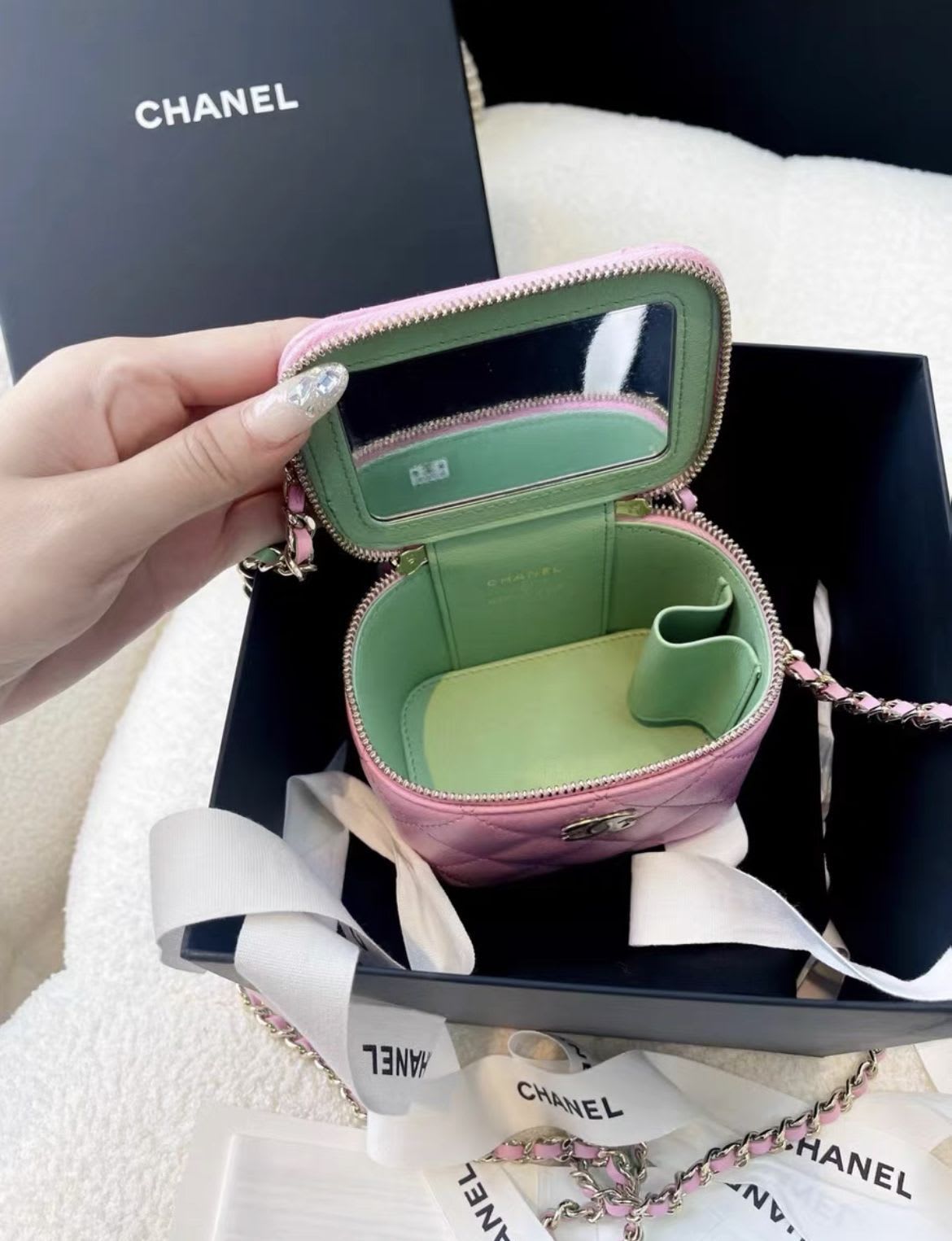Chanel Handbag - Rovelle Bags